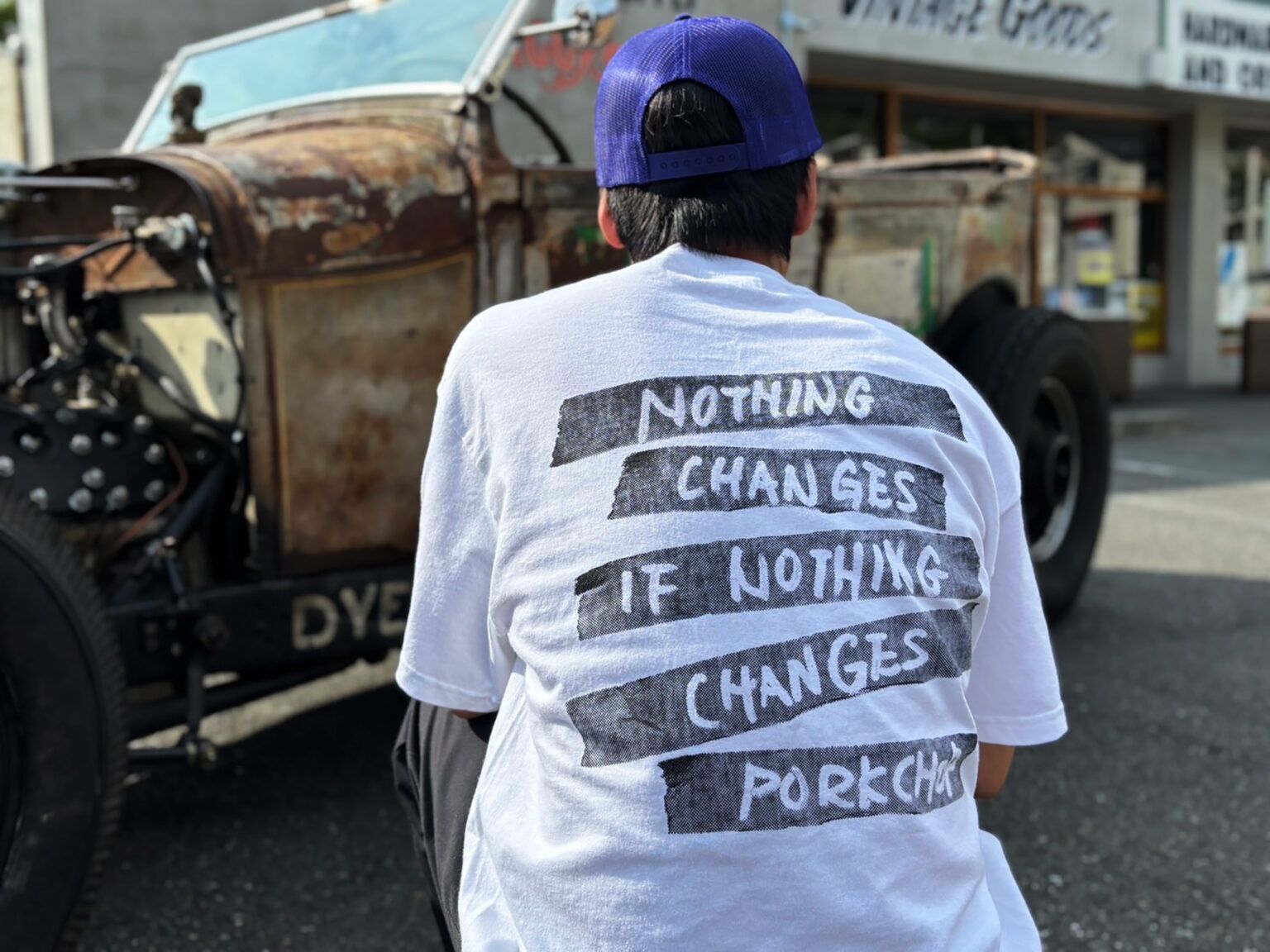 NOTHING CHANGES TEE / WHITE / プリントティー