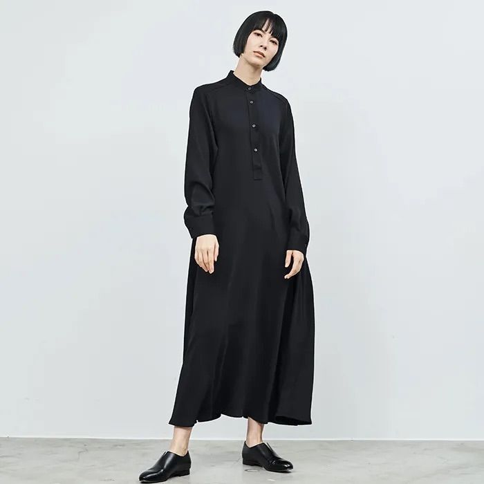 Women / Satin Band Collar Dress / Black