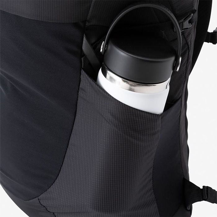 THE NORTH FACE - Hazy Daypack / (K)BLACK | Stripe Online Store