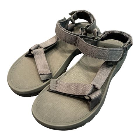 DESCENDANT × Teva / HURRICANE XLT3 / GRAY