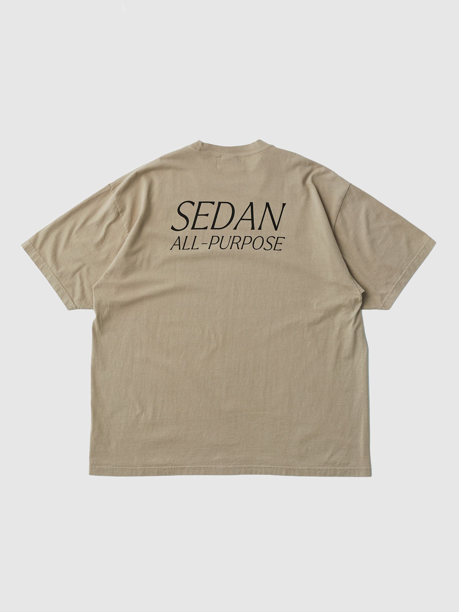 SEDAN ALL-PURPOSE - GARMENT DYED S/S TEE / SAND | Stripe Online Store