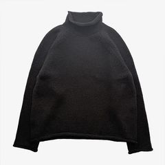Roll Neck Knit / Red Black