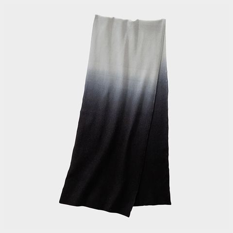 Gradient Dyed Wool Knit Scarf / BLACK