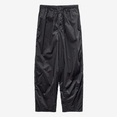 Garment Dyed Typewritter Parachute Pants / Black