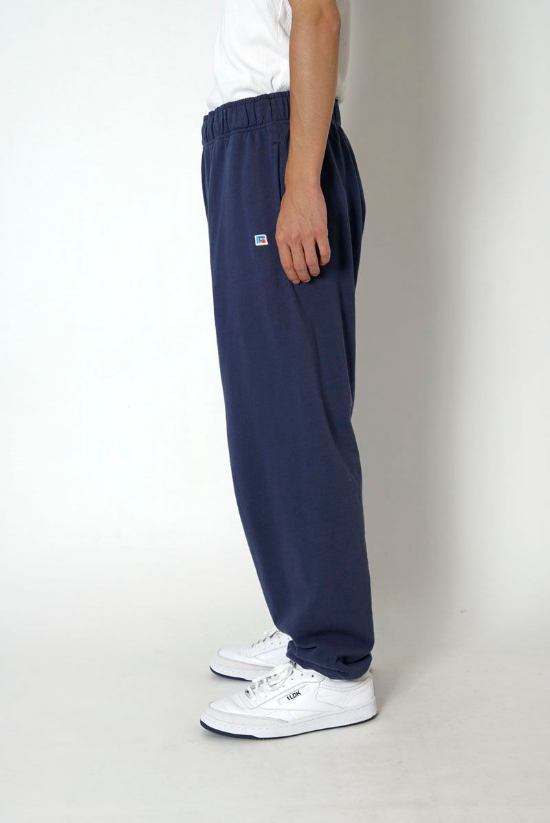 UNIVERSAL PRODUCTS - RUSSELL SWEAT PANTS / NAVY | Stripe Online Store
