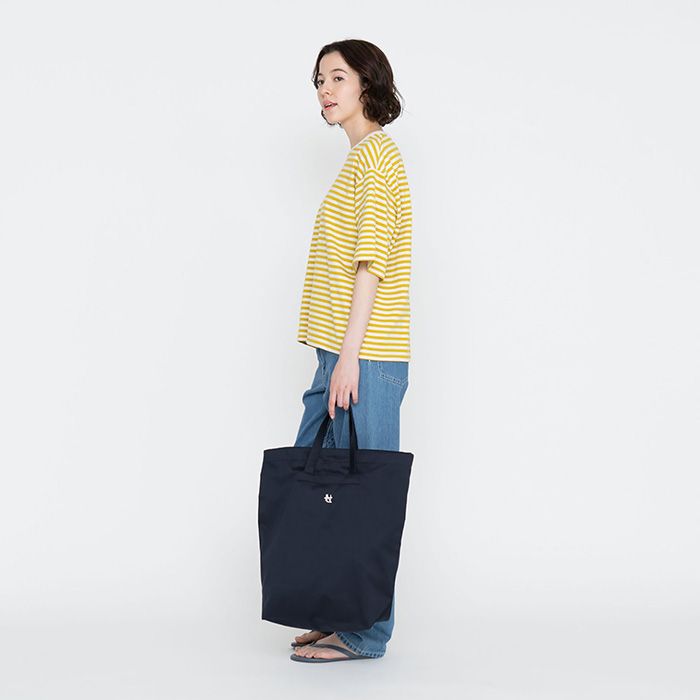 nanamica - Chino Tote Bag / N(Navy) | Stripe Online Store