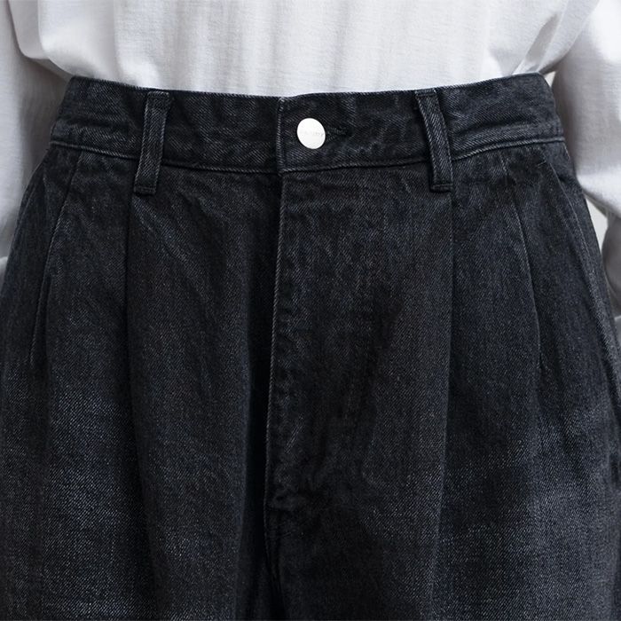 Selvage Denim Two Tuck Pants -DARK FADE- / BLACK LIGHT FADE