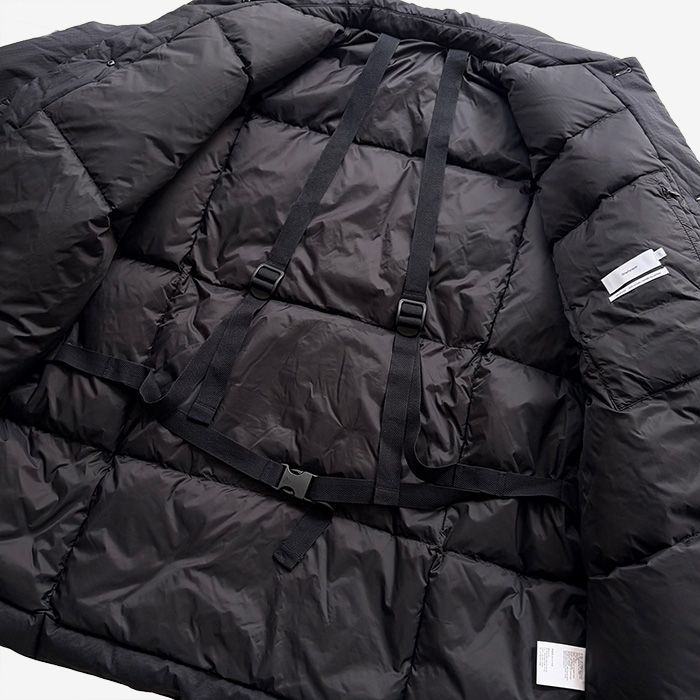 PERTEXⓇ QUANTUM AIR Bal Collar Down Coat / Black