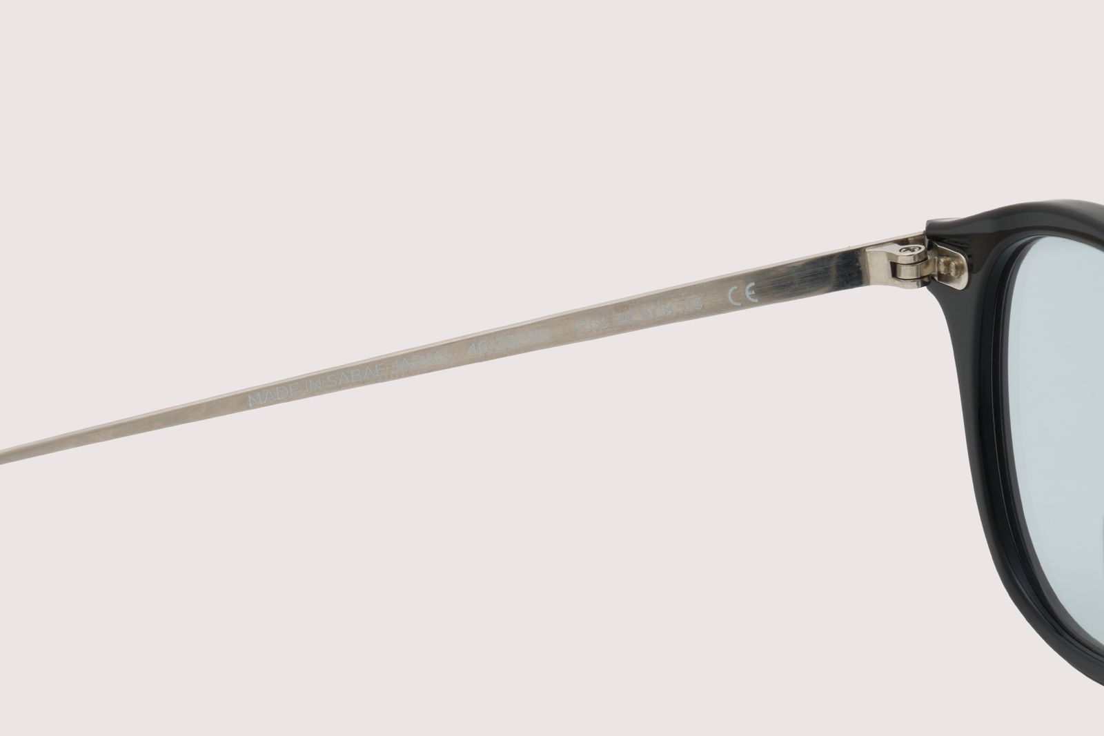 JIFUSAN #6 / GLOSS BLACK × BLUE GREY TO GREY (調光モデル)