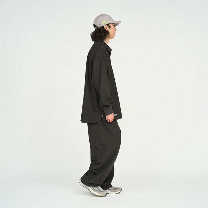 PRESWARMⓇ RIBBED CUFF SHIRT / BLACK