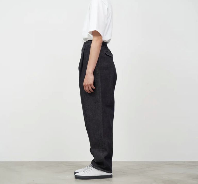 Graphpaper - Colorfast Denim Two Tuck Tapered Pants / NAVY