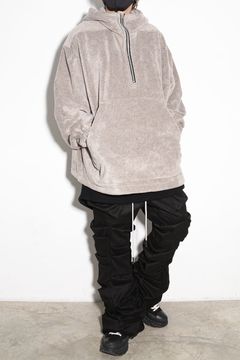 もはやアウター