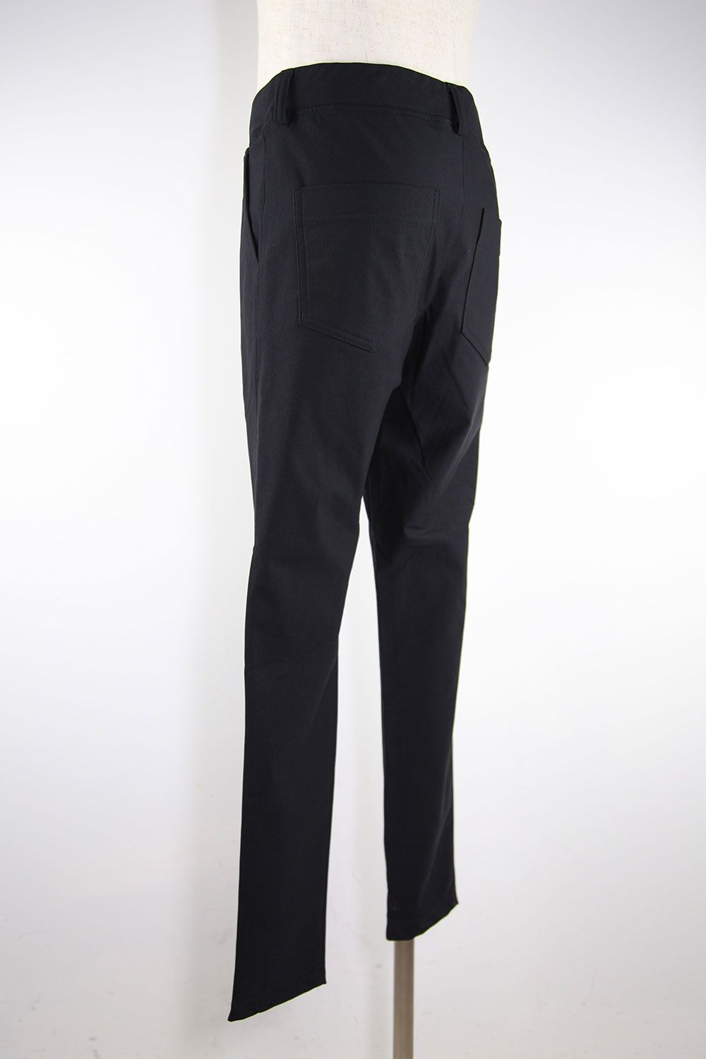 【人気継続商品】 CHRIS EASY HEAT TUCK PANTS / ブラック