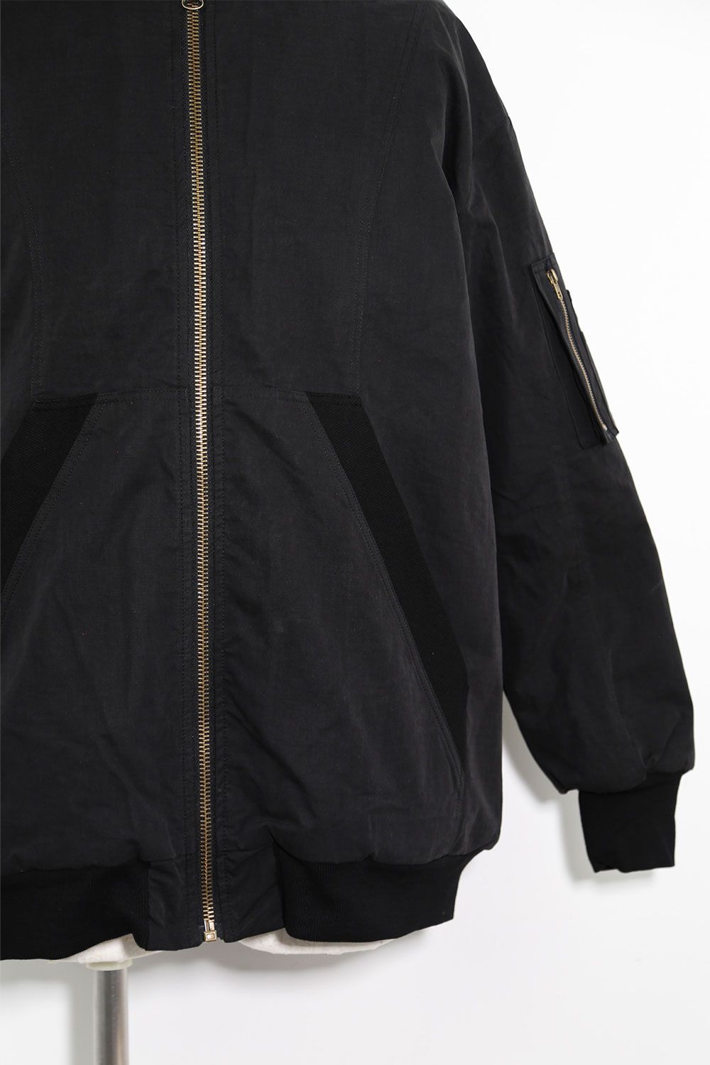 MA-1 BLOUSON 223-636 / MA-1 ブルゾン / ブラック