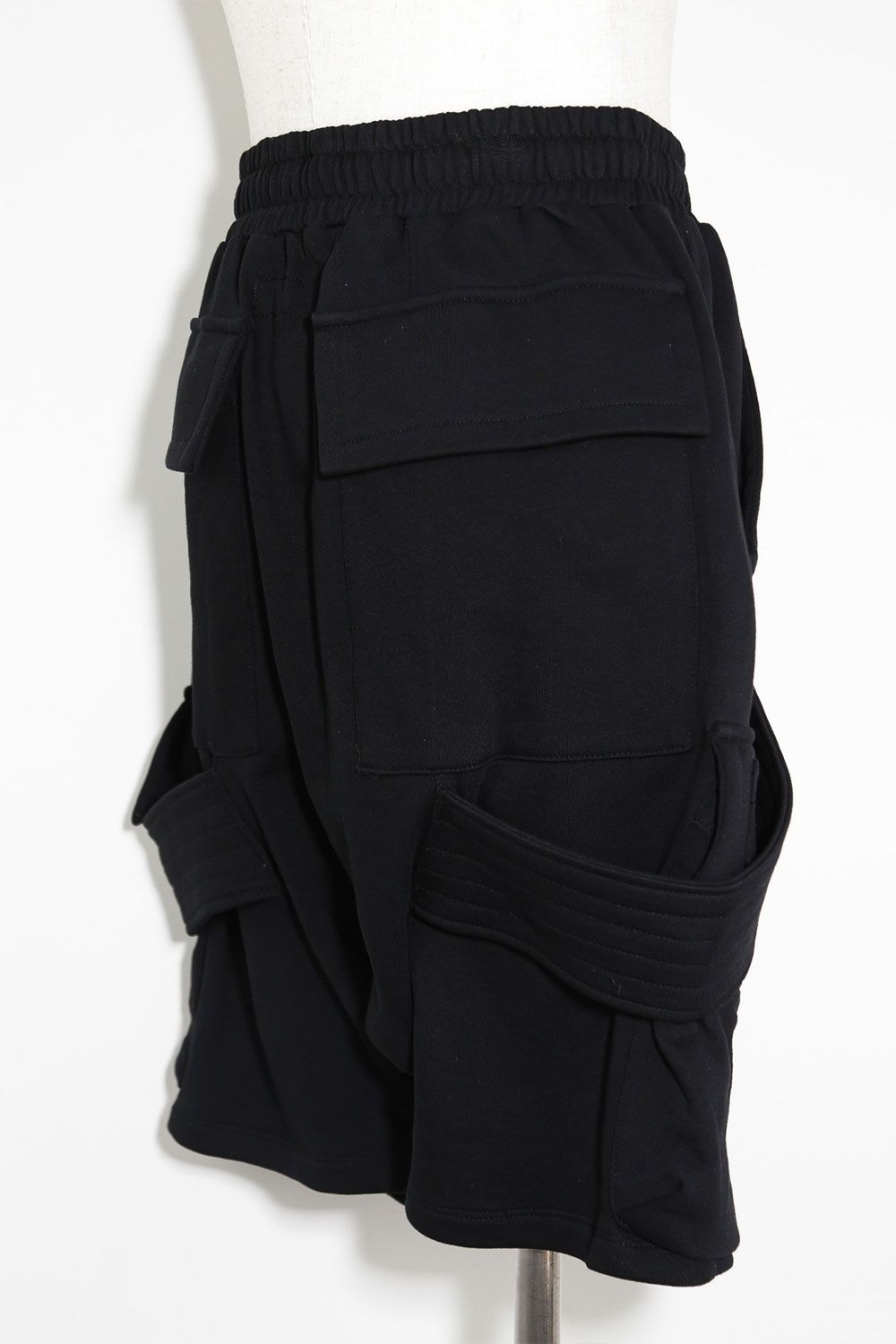 ベルトカーゴスウェットサルエルショーツ / Belt Cargo Sweat Sarouel Shorts / ブラック / ag-9046