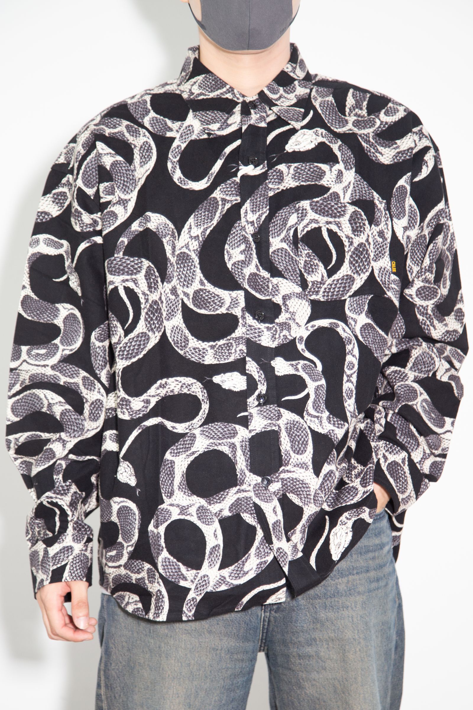 PRINT NEL L/S SH ＜SNAKE PATTERN＞ / ブラック
