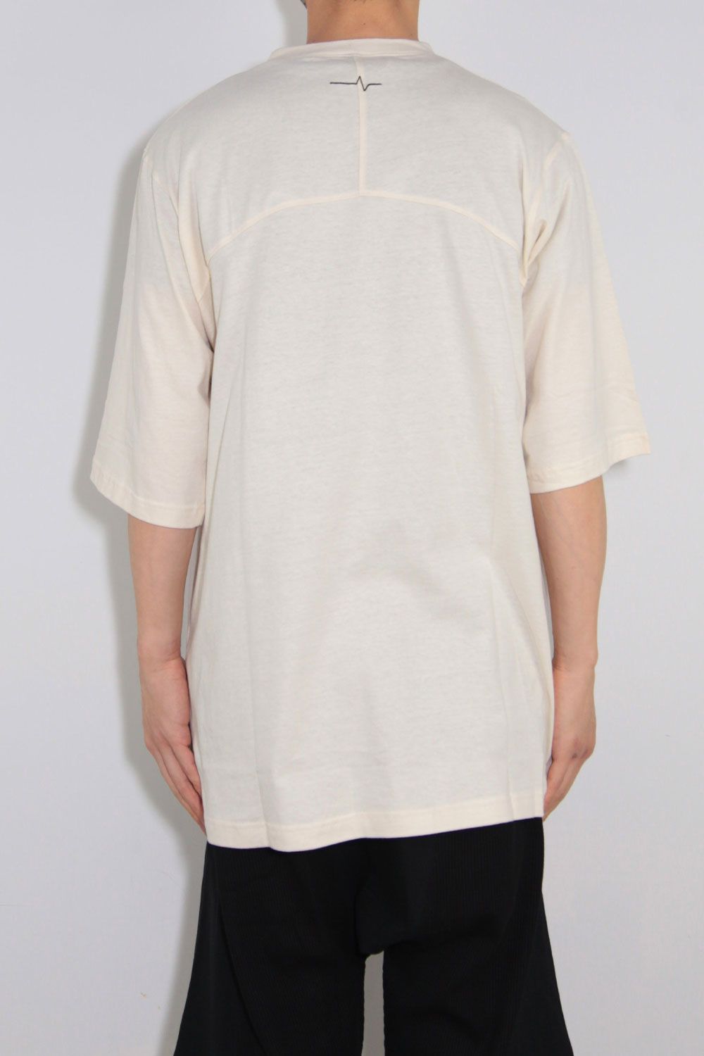 T-SHIRT 123-102 / リラックスフィットクルーネックTee / クリーム