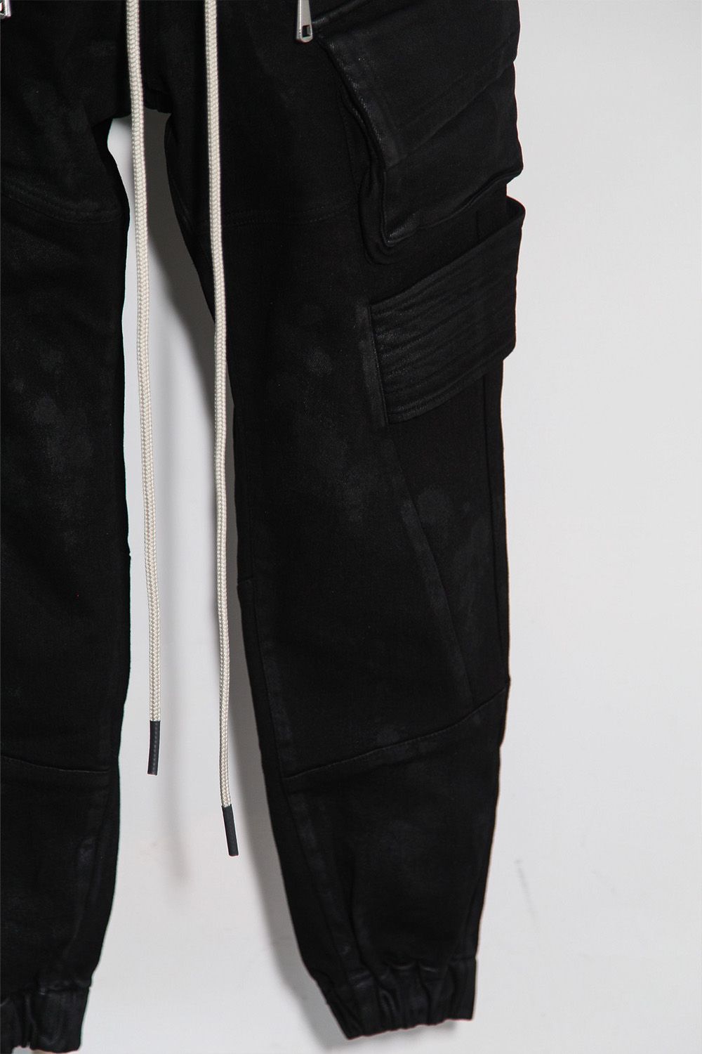 【コーティングあり】ベルトカーゴジョガーデニム / COATED BELT CARGO JOGGER DENIM / ブラック / ag-12064-2