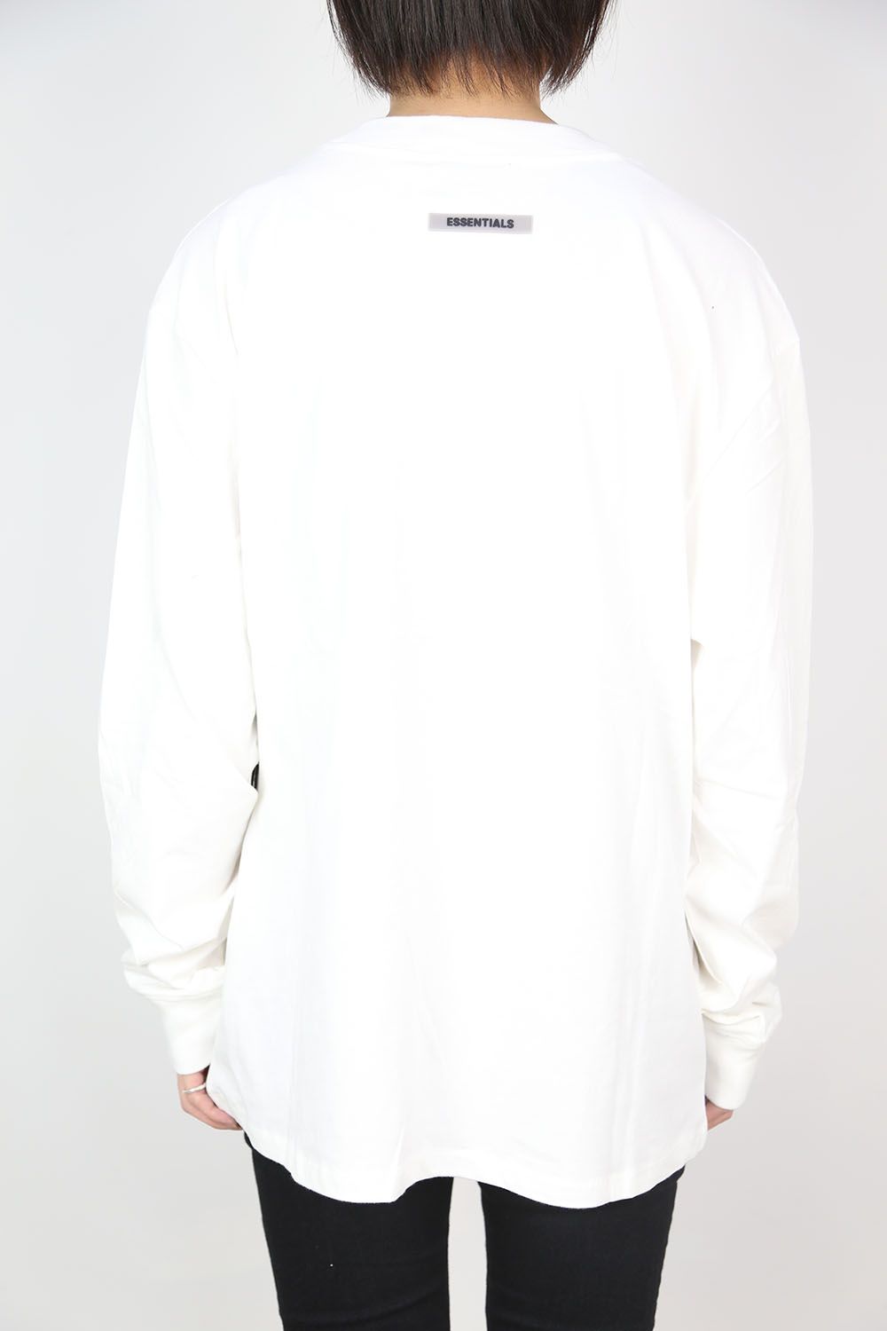 FRONT LOGO L/S TEE / ホワイト