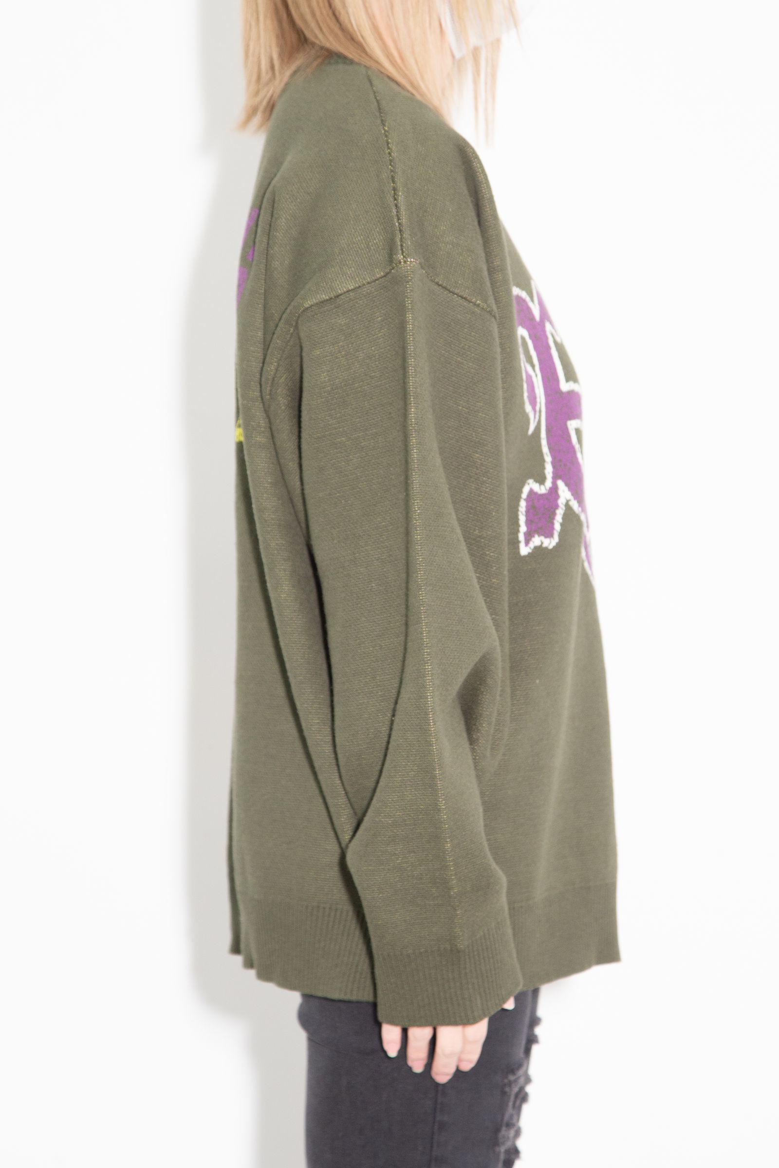 ［ラスト1点］SCRATCHED LOGO JACQUARD KNIT TOP / オリーブ