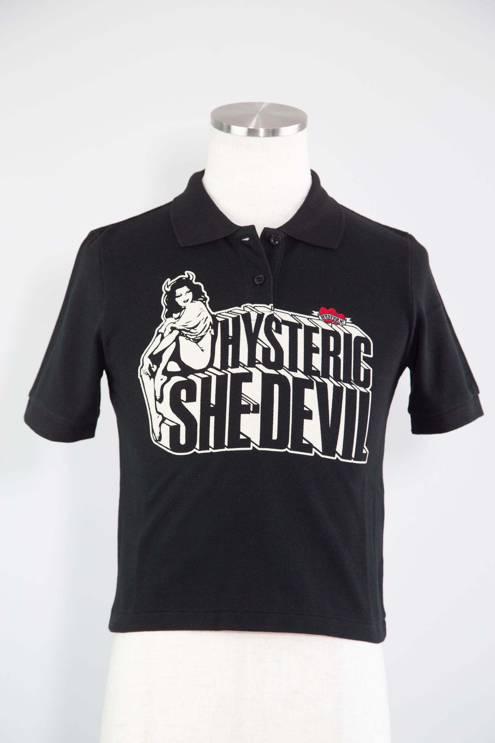 HYSTERIC LIPS GIRL SITTING オーバーサイズTシャツ|HYSTERIC