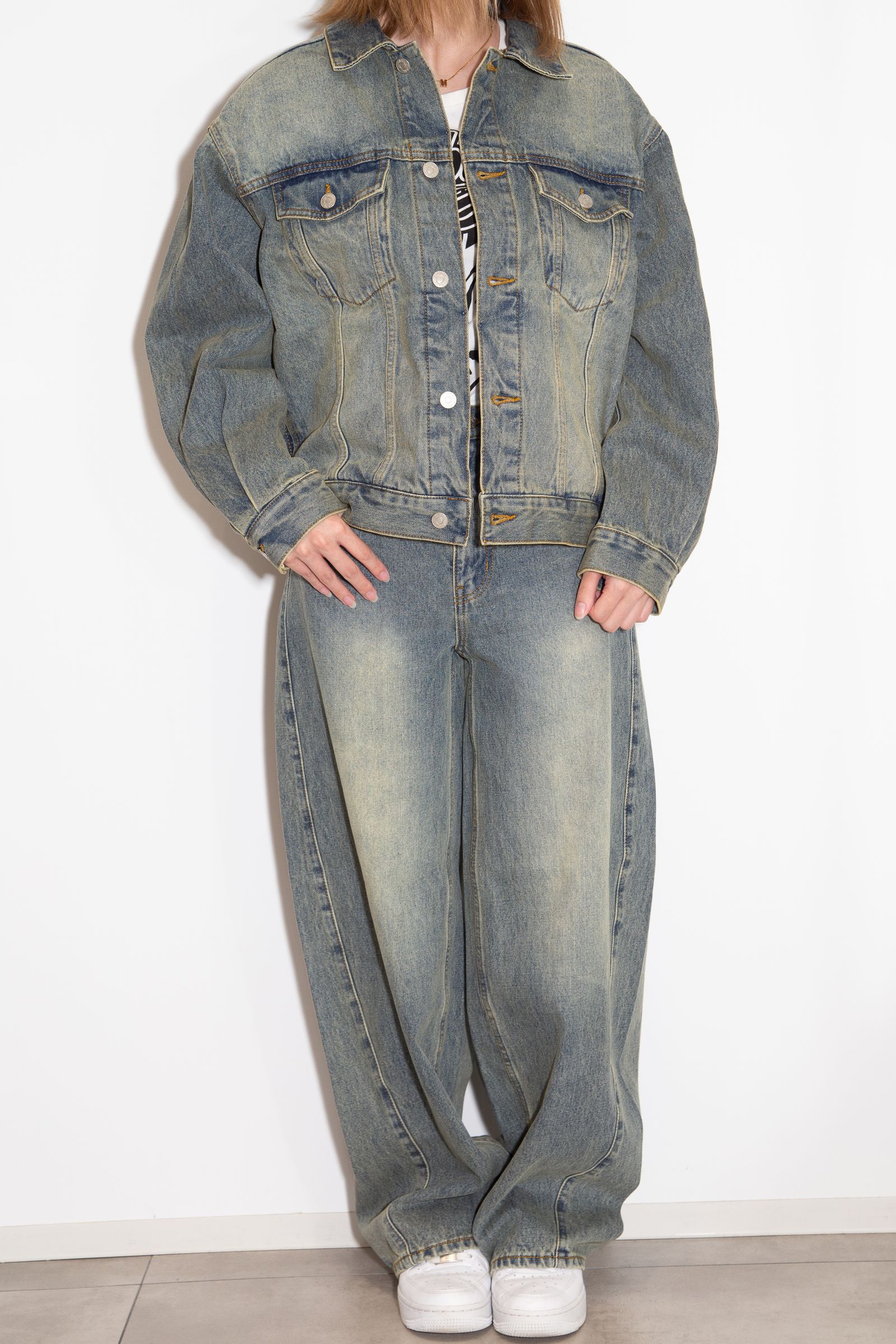 LOGO MARK STITCHED DENIM PANTS / ライトインディゴ