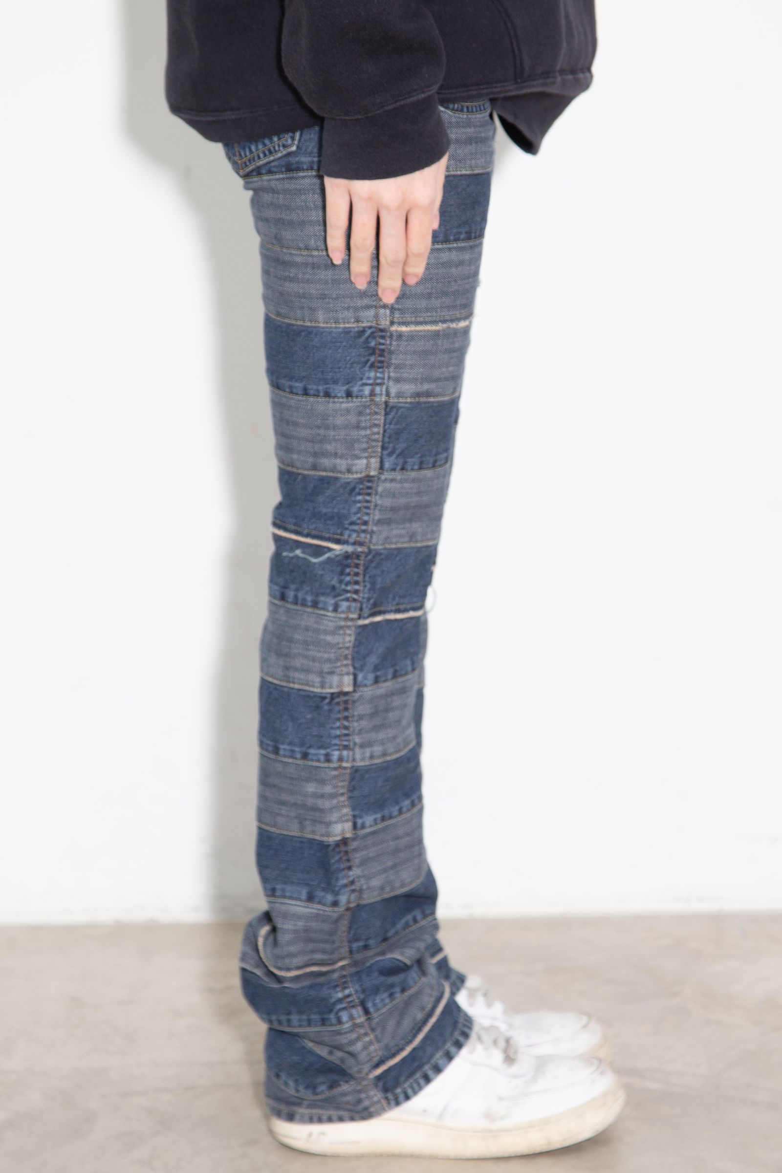 スクラッチフレアデニムパンツ / ライトインディゴ