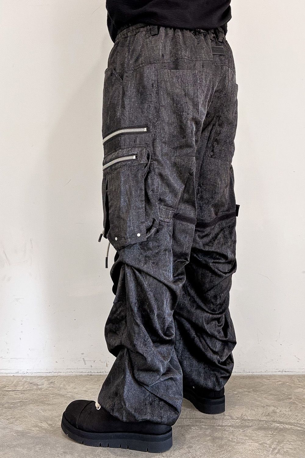 ABSTRACT CARGO TUCK WIDE / ブラック