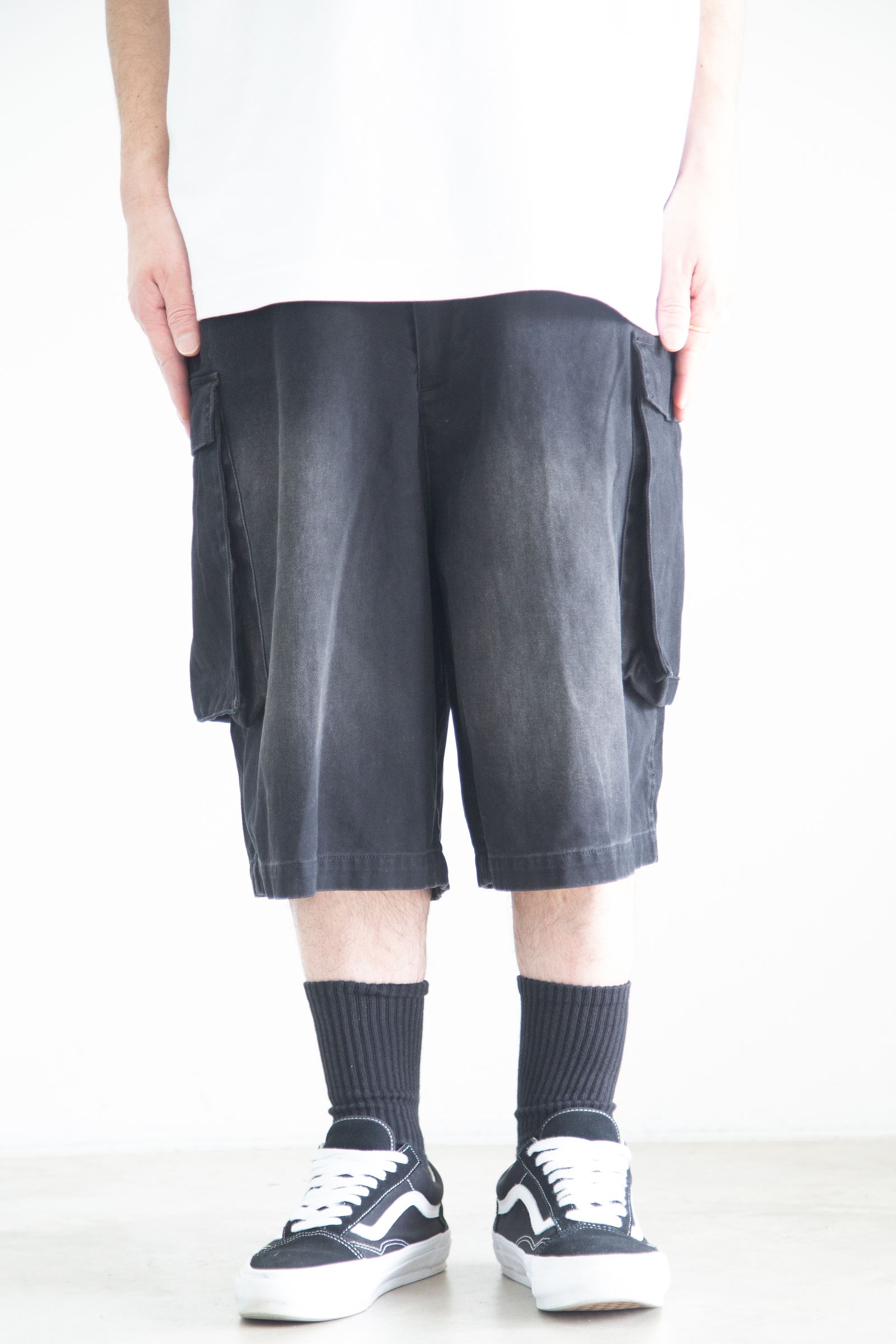 [ラスト1点 サイズ1] Faded Cargo Baggy Shorts / ブラック