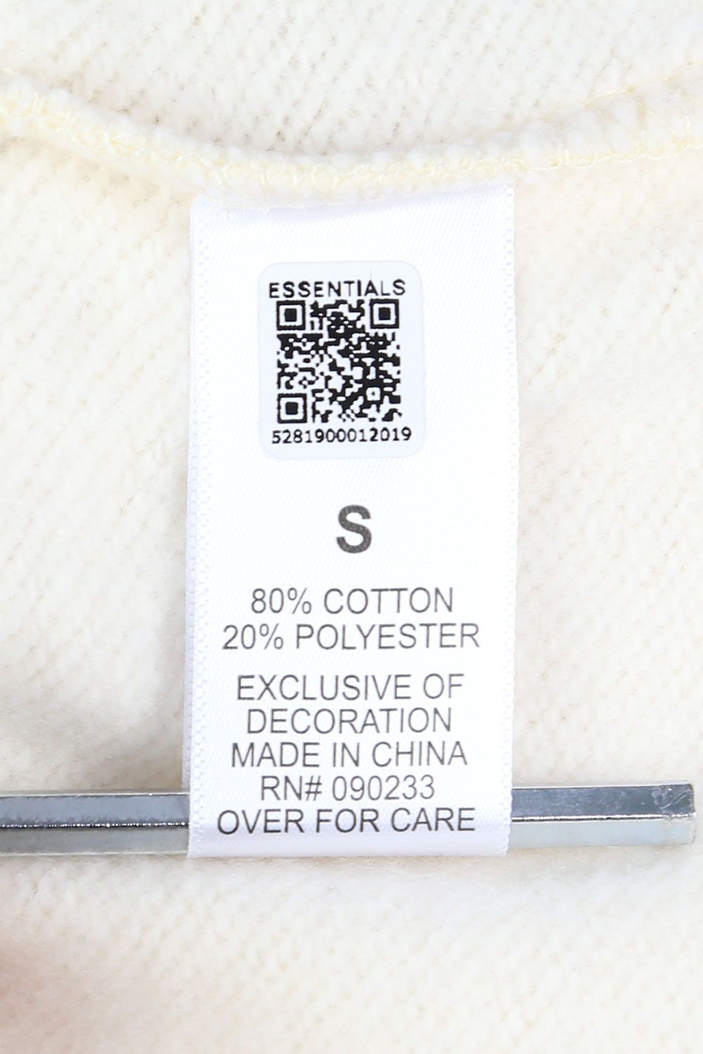 RUBBER TAG PRINT SWEAT SHORTS / クリーム