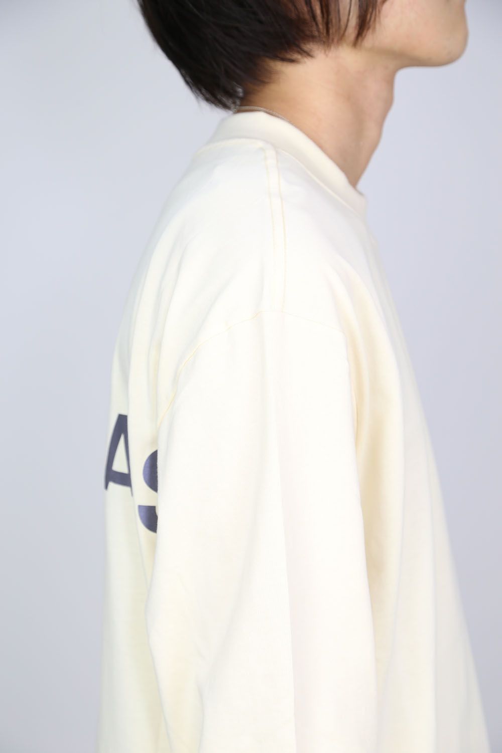 REFLECTOR LOGO L/S TEE / ベージュ