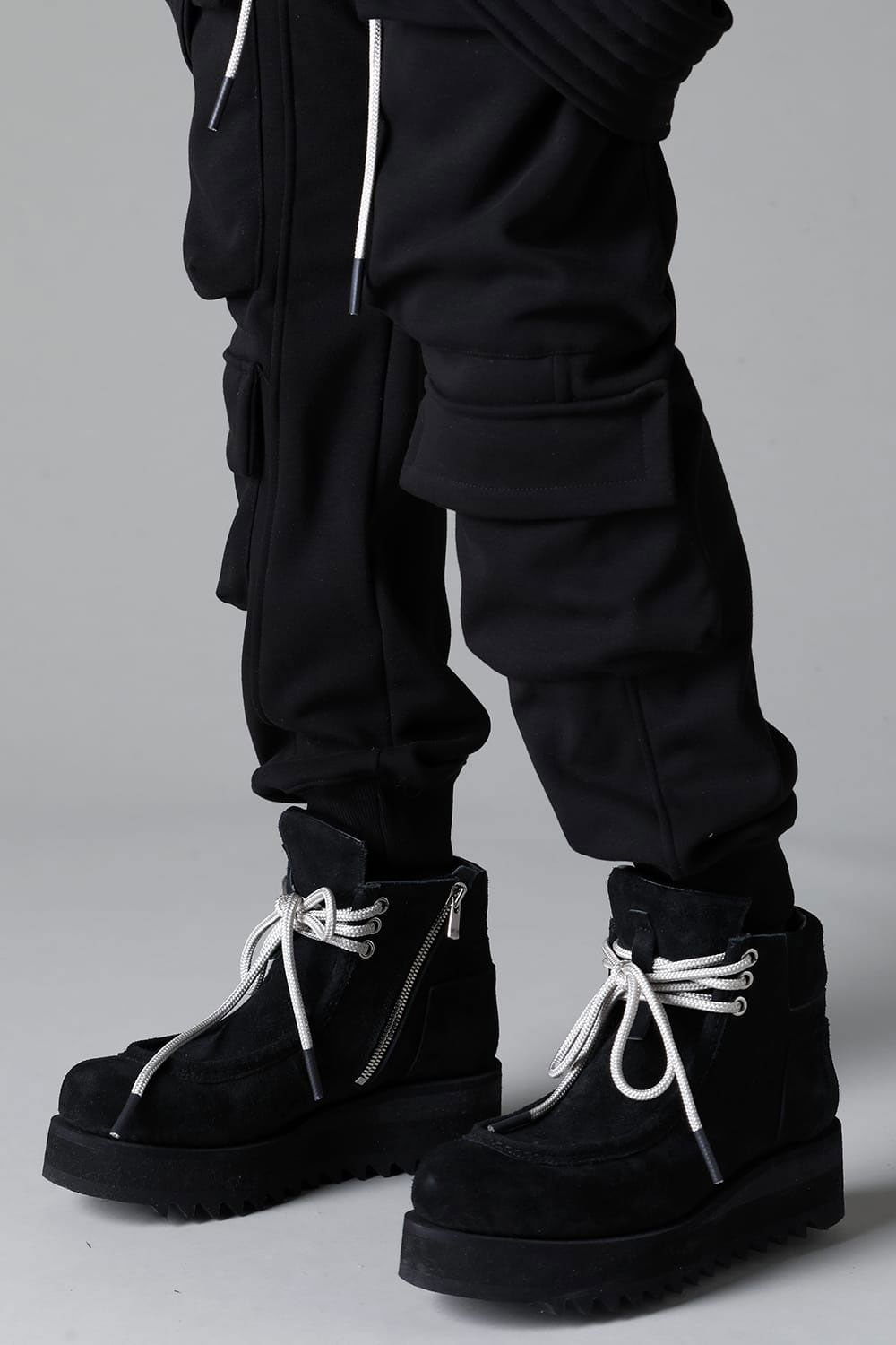 ボンバーヒートベルトカーゴサルエルスウェットパンツ / Bomber Heat Belt Cargo Sarouel Pants / ブラック / ag-10059