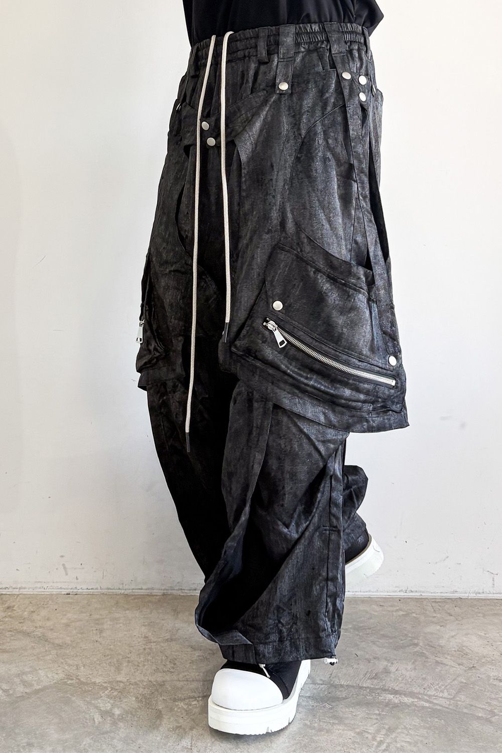 PARACHUTE CARGO WIDE / ブラック