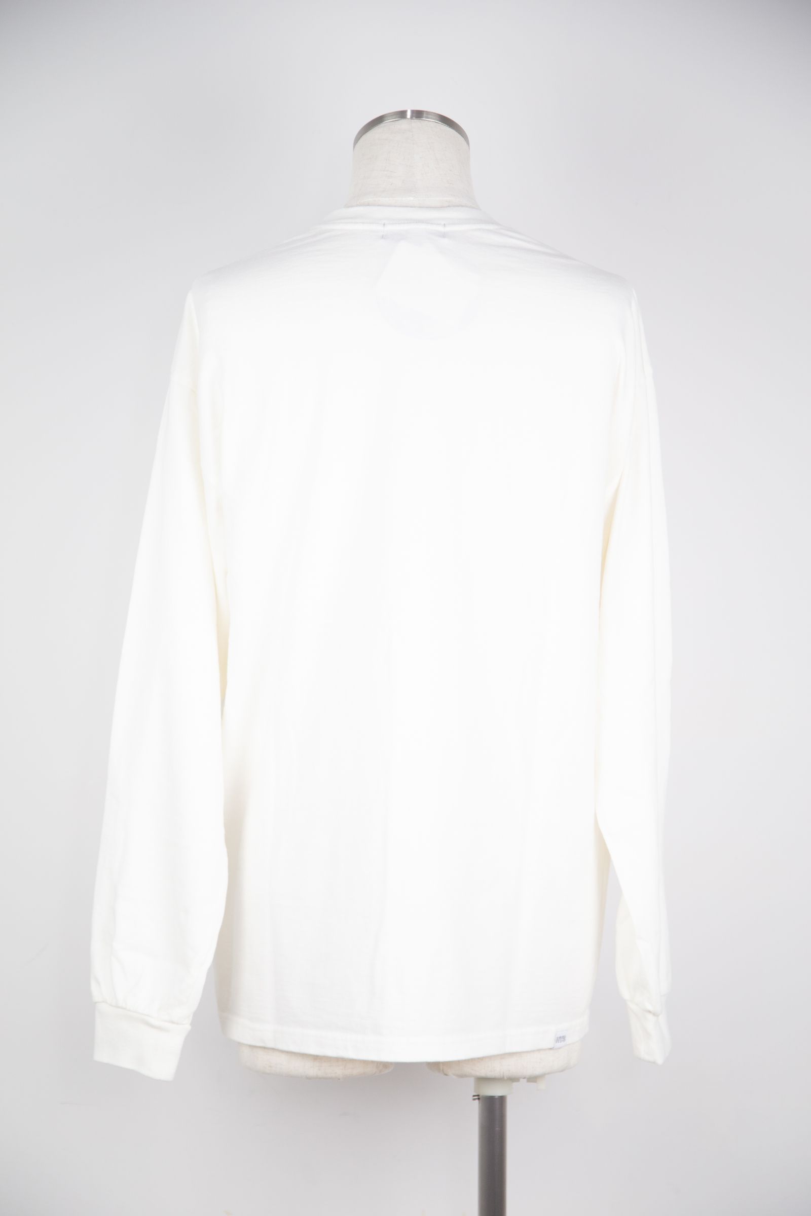 EAR CANDY Tシャツ / ホワイト