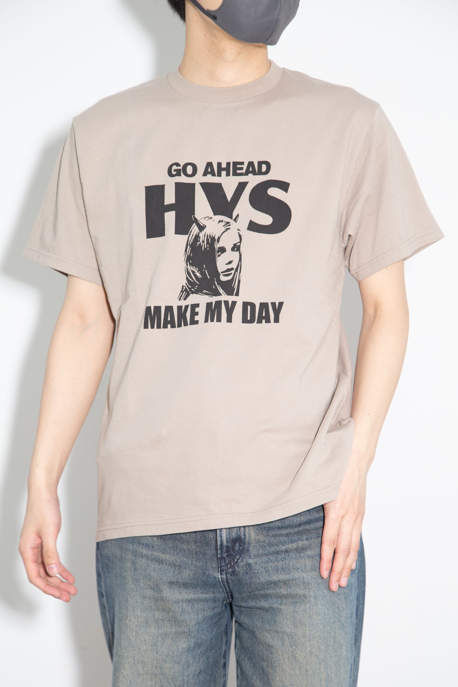 MAKE MY DAY Tシャツ / ベージュ