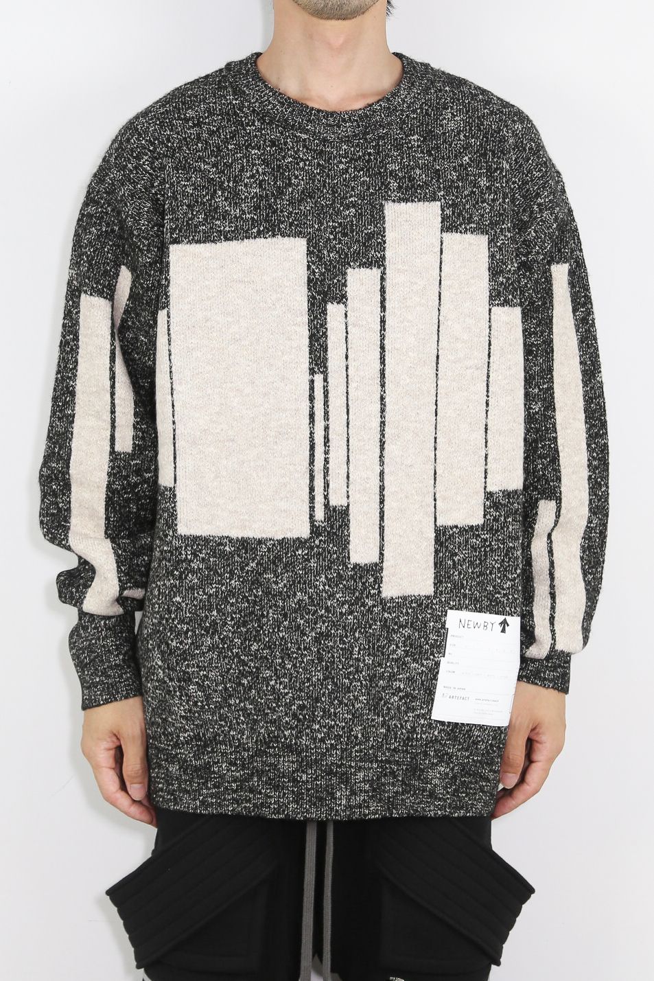 幾何学模様リラックスフィットニット / Geo Pattern Knit Top / グレー×ベージュ / ag-8011-1