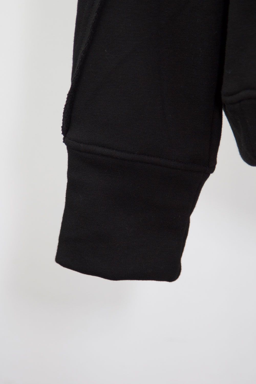 ボンバーヒートプルオーバー / Bomber Heat Pullover / ブラック