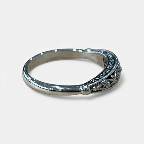 Aretousa Ring in Sterling Silver / GR134