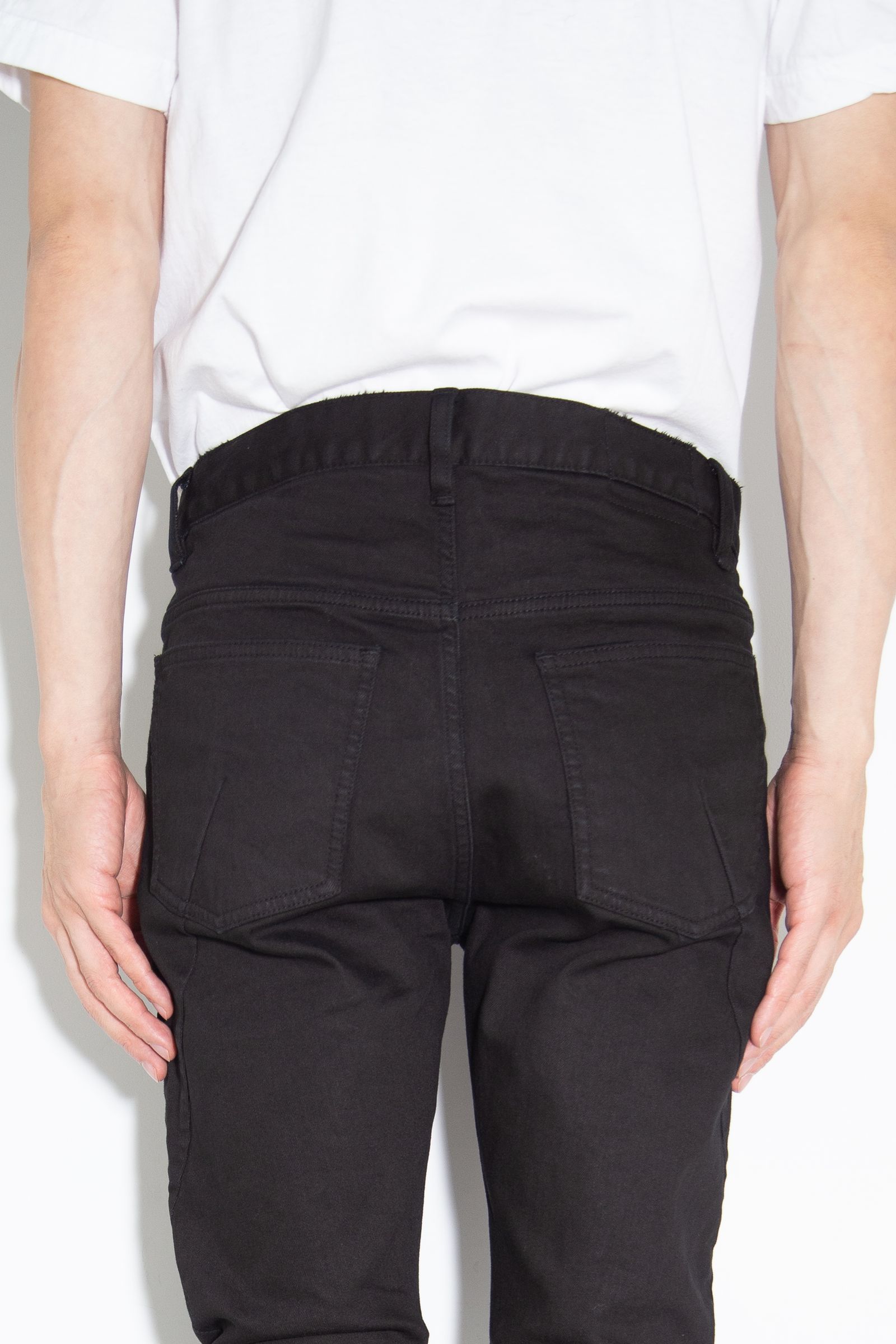 SUPIMA CO STRETCH DENIM SLIM CURVE JEANS / ブラック