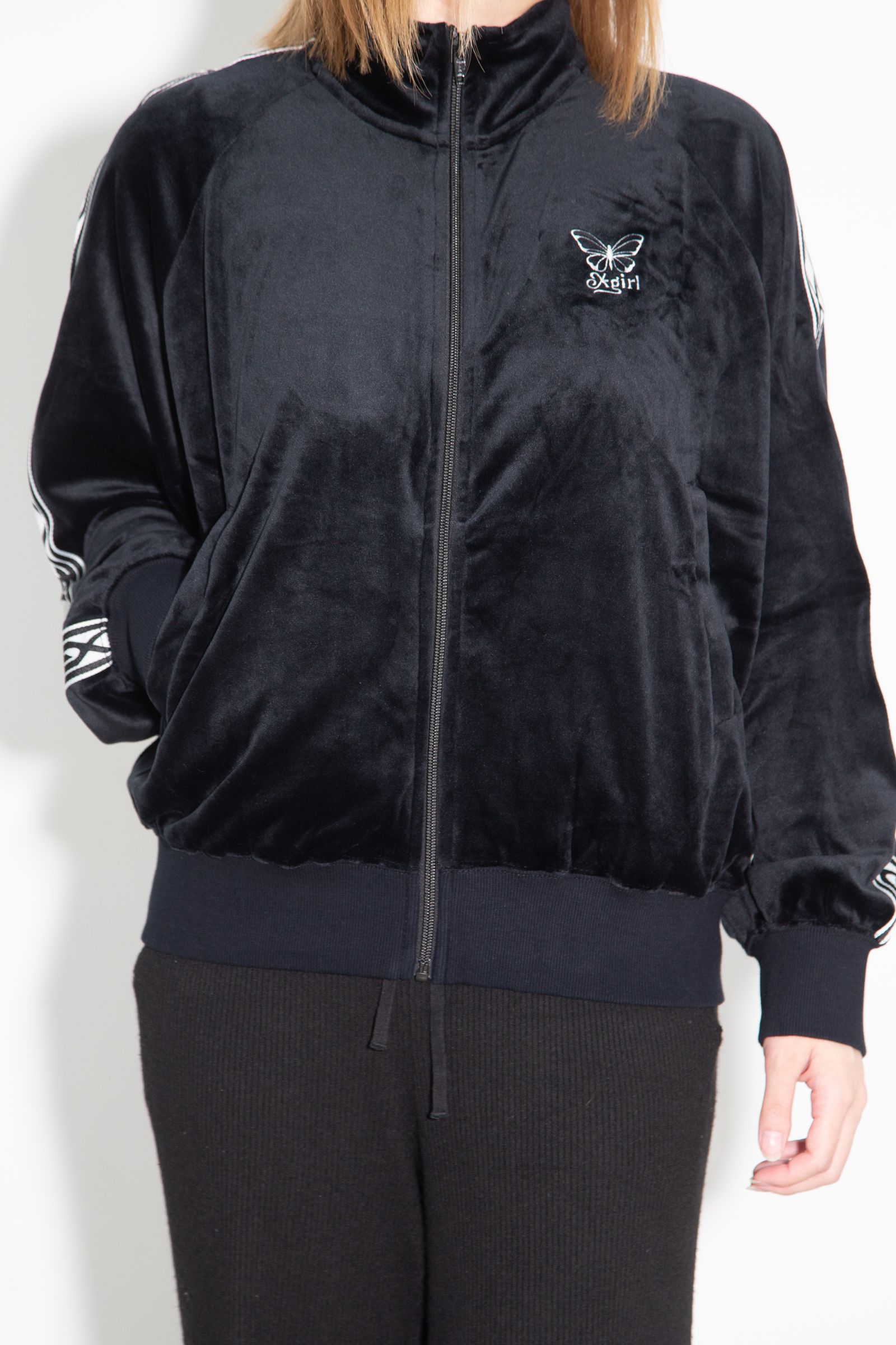 BUTTERFLY VELOUR TRACK JACKET / ブラック