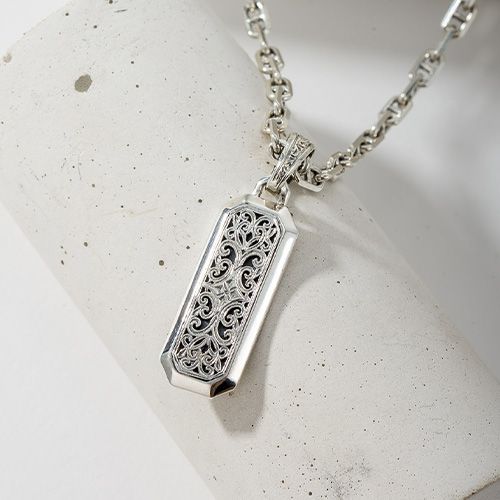Pendant in Sterling silver / GP046
