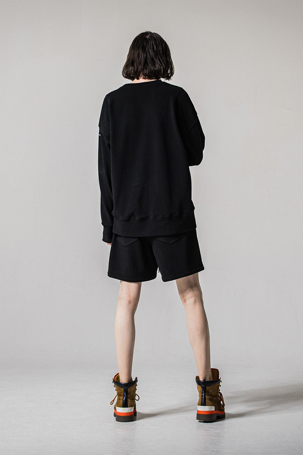 【セットアップ】blister trainer・blister knit HALF PT / / ブラック