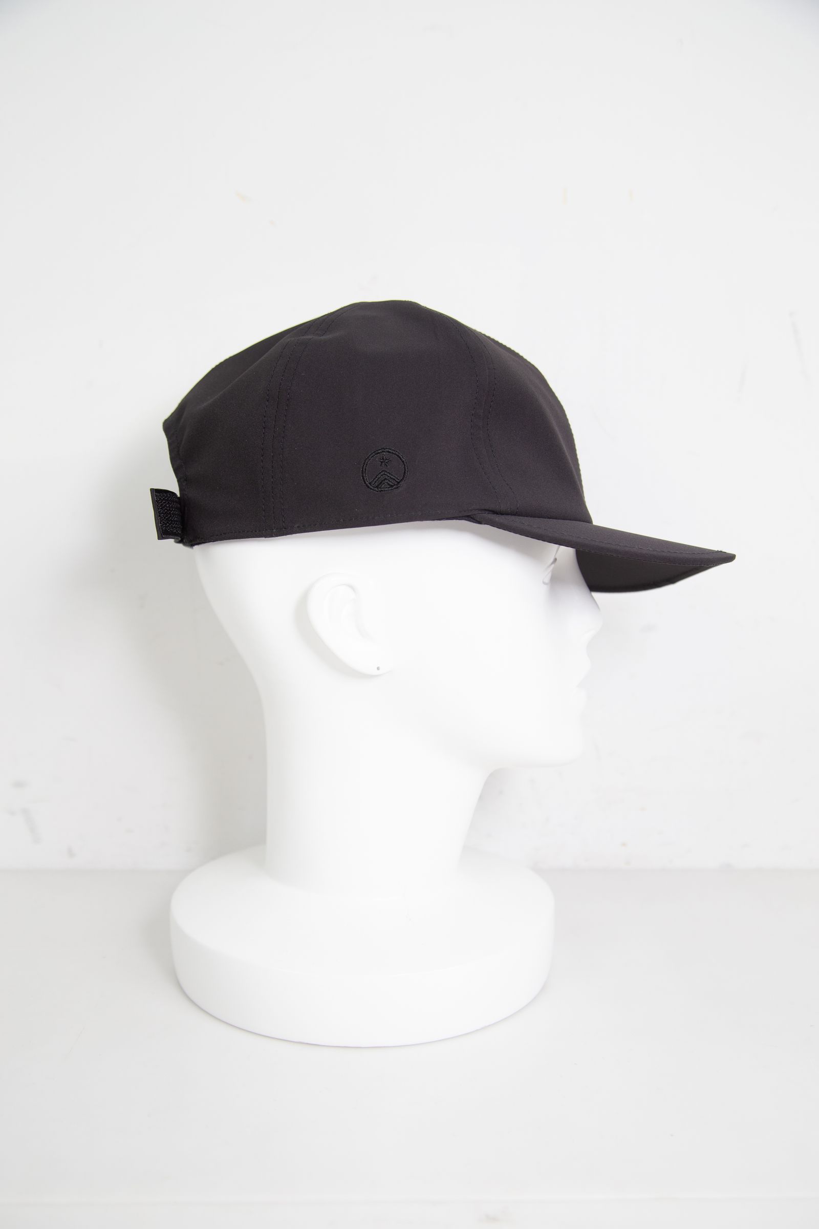junhashimoto - JH＋ SIDE EMBROIDERY CAP / ブラック | Tempt