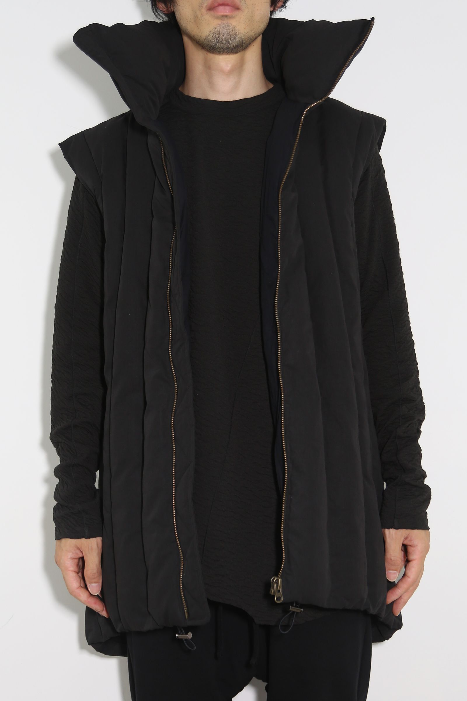 IGH NECK VEST 223-637 / ハイネックベスト / ブラック