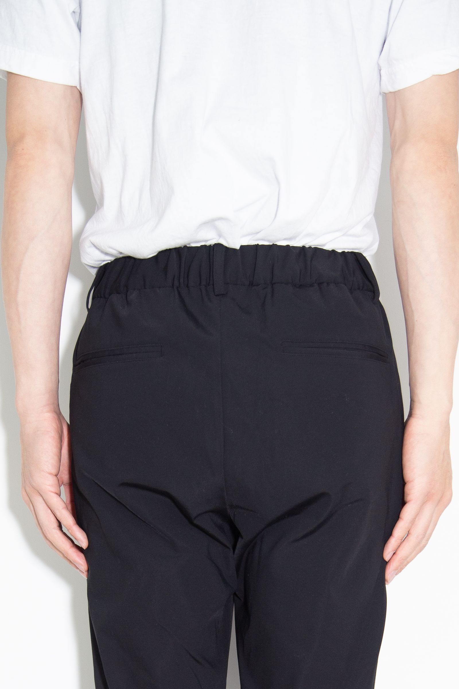 NY/CO STRECH JERSEY REGULAR FIT EASY TROUSERS / ブラック