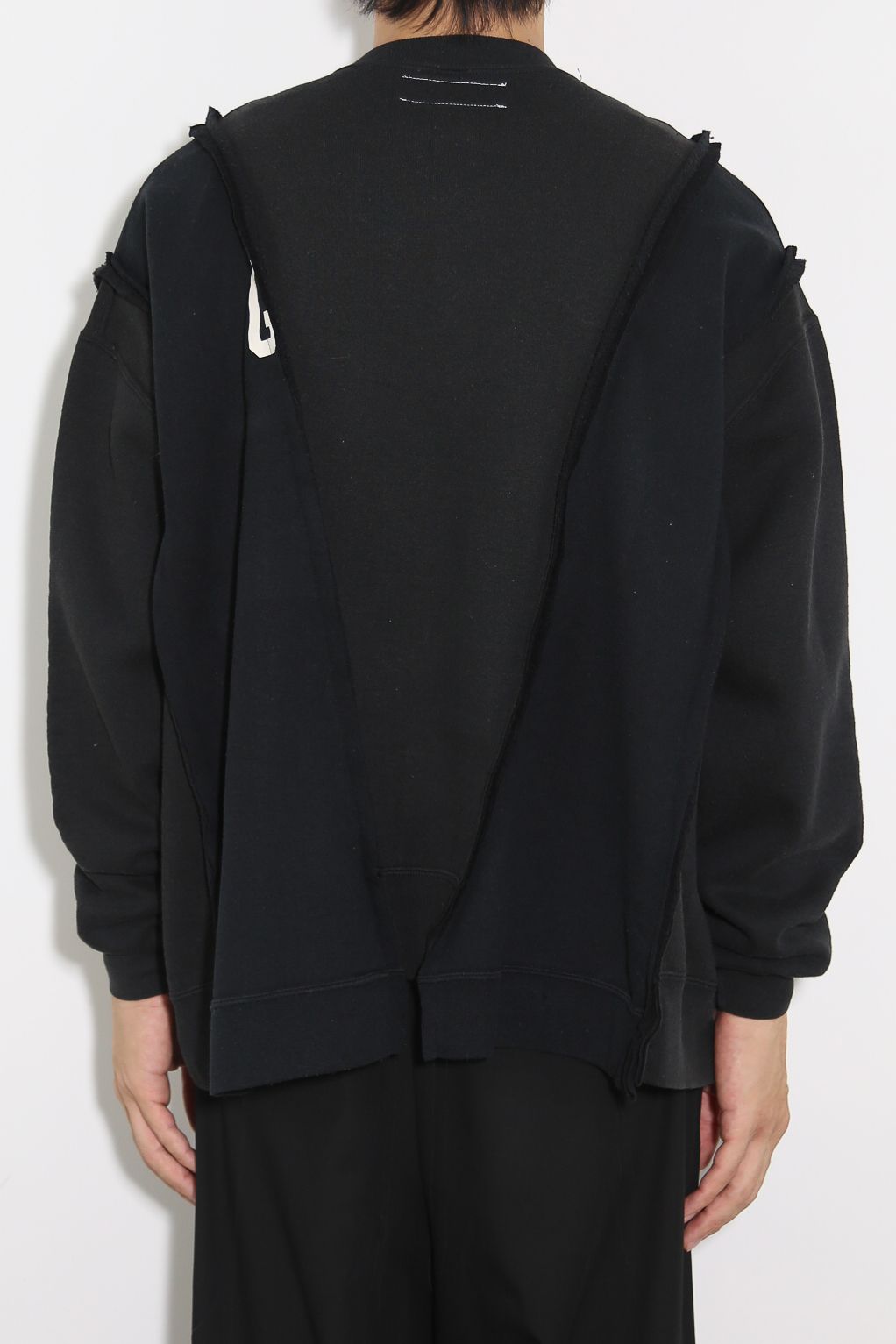 Wide College Sweat / A