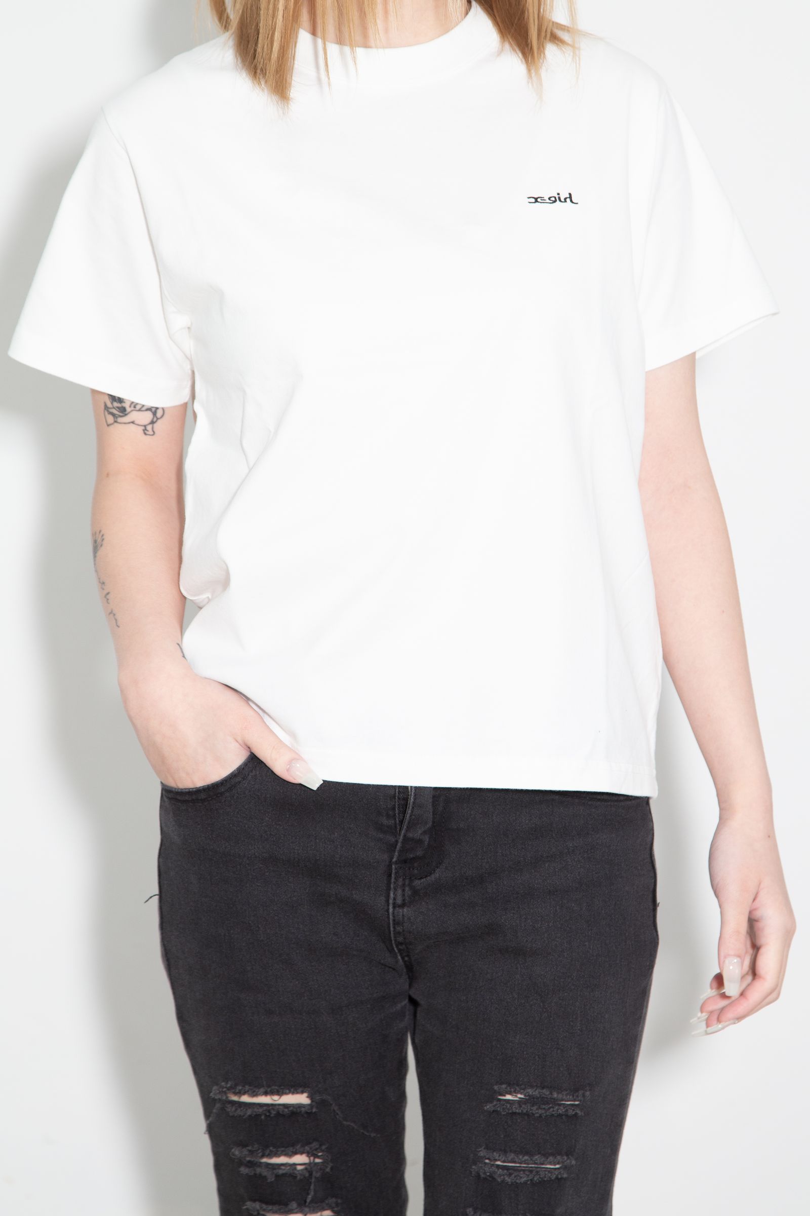 FACE S/S TEE / ホワイト