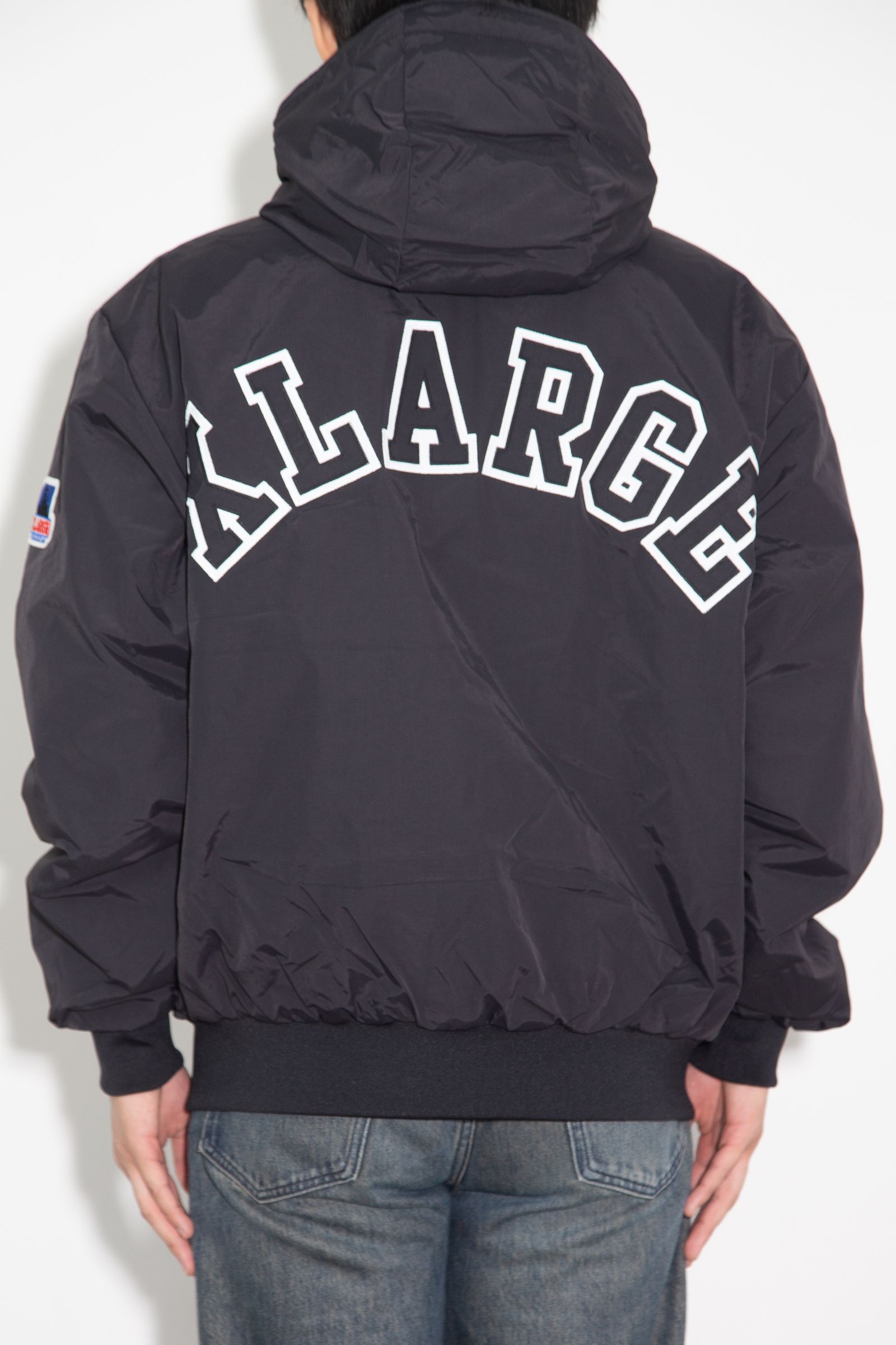 NYLON PUFFER JACKET / ブラック