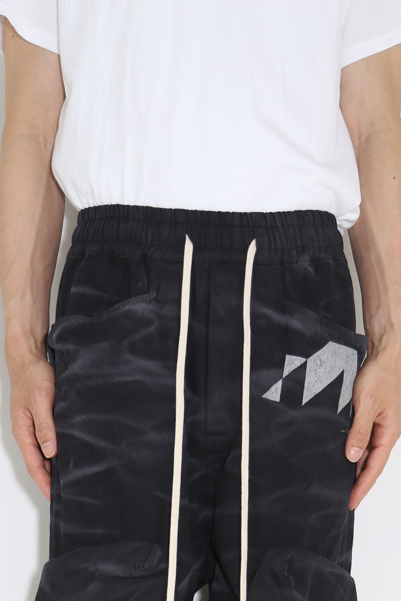 ヴィンテージ染めワイドカーゴパンツ / Vintage Dyed Pocket Long Pants / ブラック