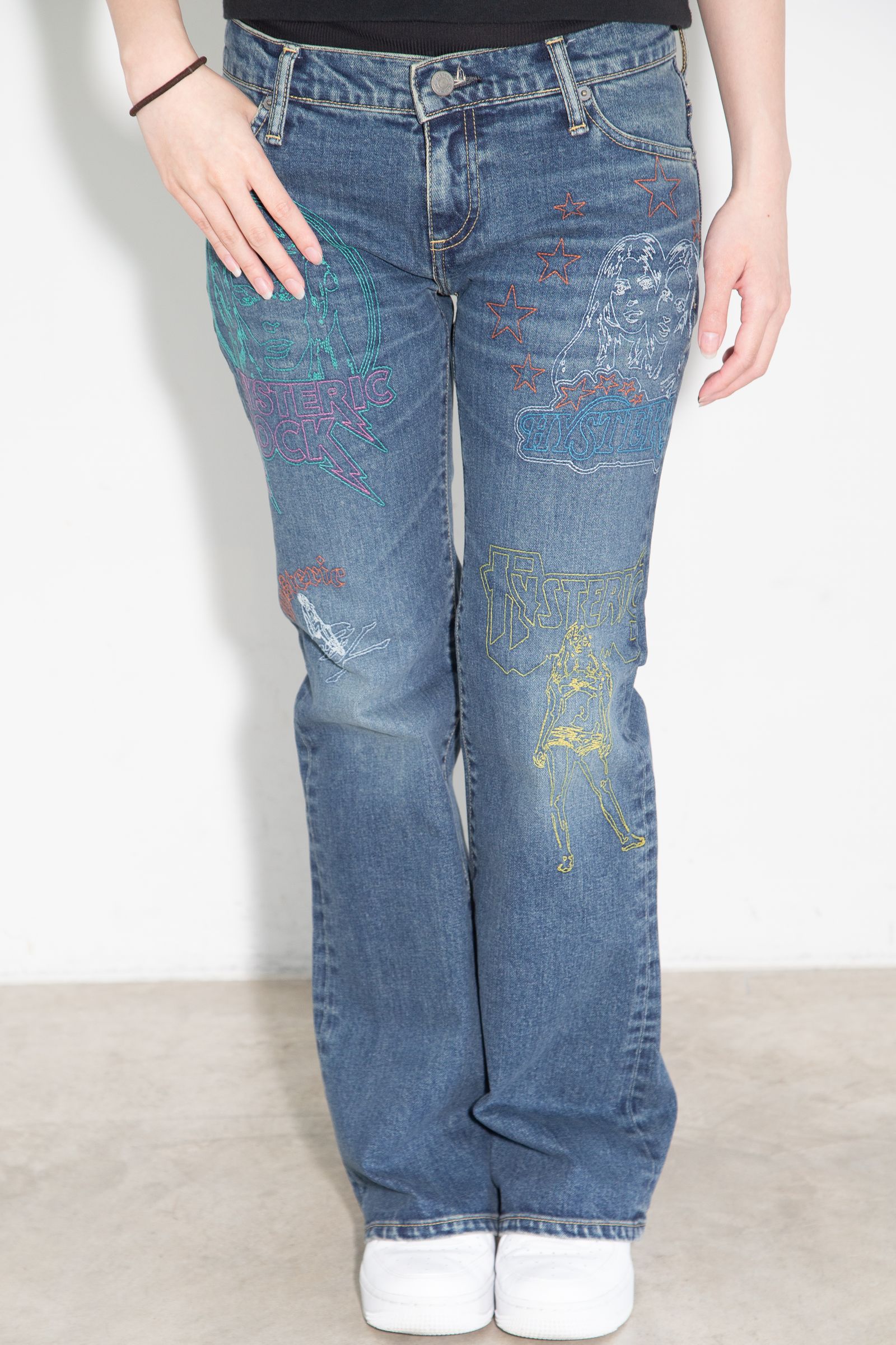 HYSTERIC WOMAN SCRATCHステッチ刺繍 デニムフレアパンツ / ライトインディゴ